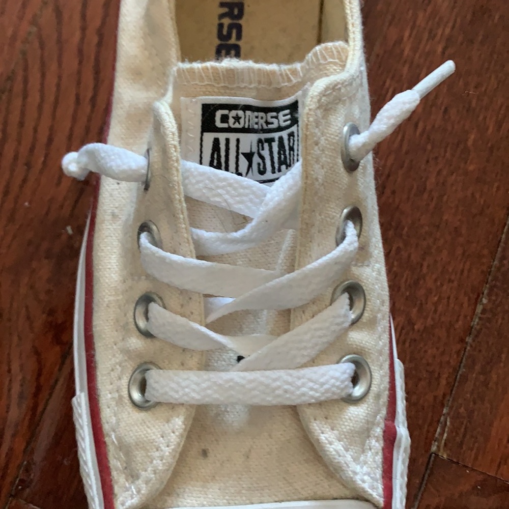 Ivory converse - Picture 4 of 4